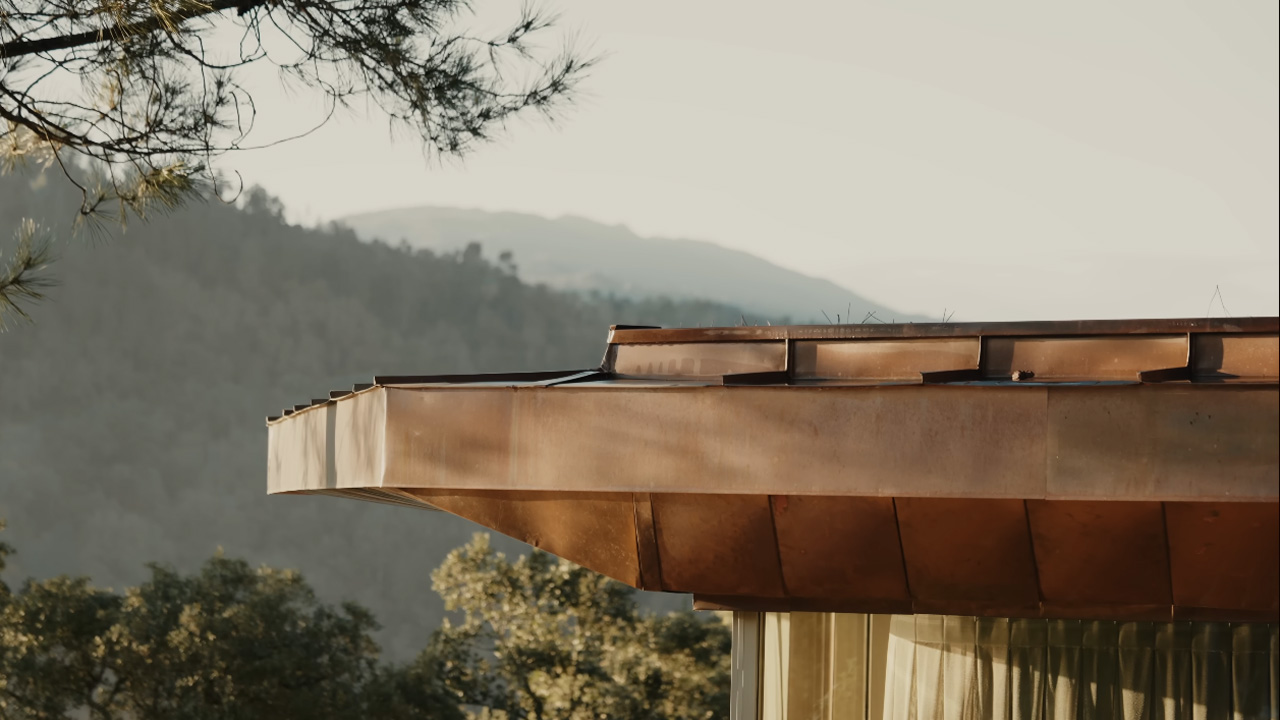 The prefabricated timber frame and bamboo cladding makes the house moisture and decay resistant.