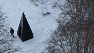 Teepee or Spaceship From Star Trek? $35K Klumpen is Actually an Off-Grid Utility Core The Klumpen utility ore blends with the trees in the forest