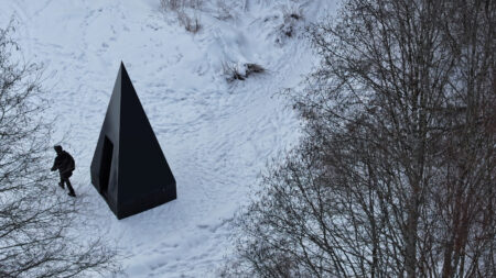 Teepee or Spaceship From Star Trek? $35K Klumpen is Actually an Off-Grid Utility Core The Klumpen utility ore blends with the trees in the forest