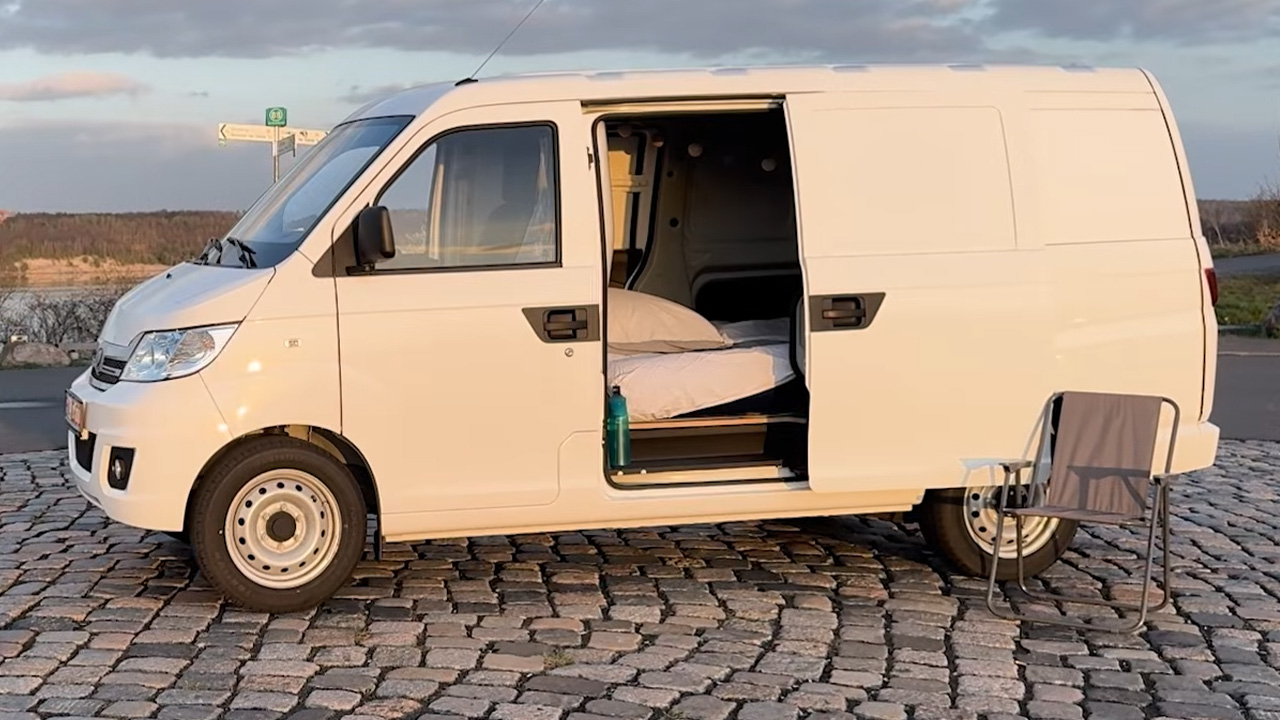 ARI 458 Pro Electric Camper