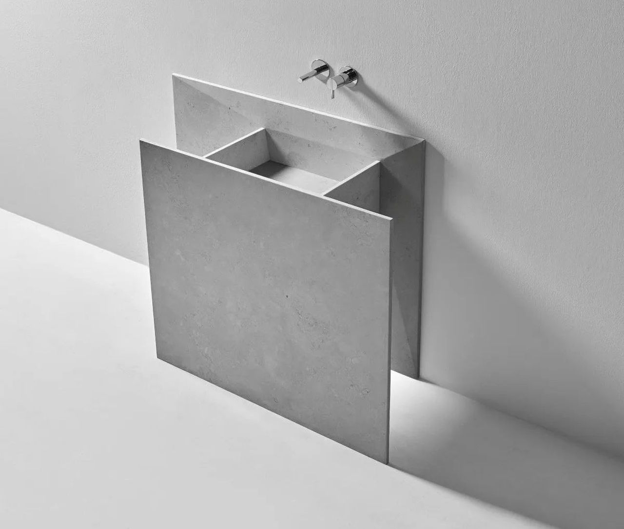 Antoniolupi's Skyline Floorstanding Washbasin at salone-2026
