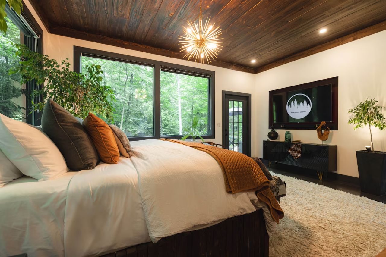 Birch Falls Spa Cabin_Bedroom