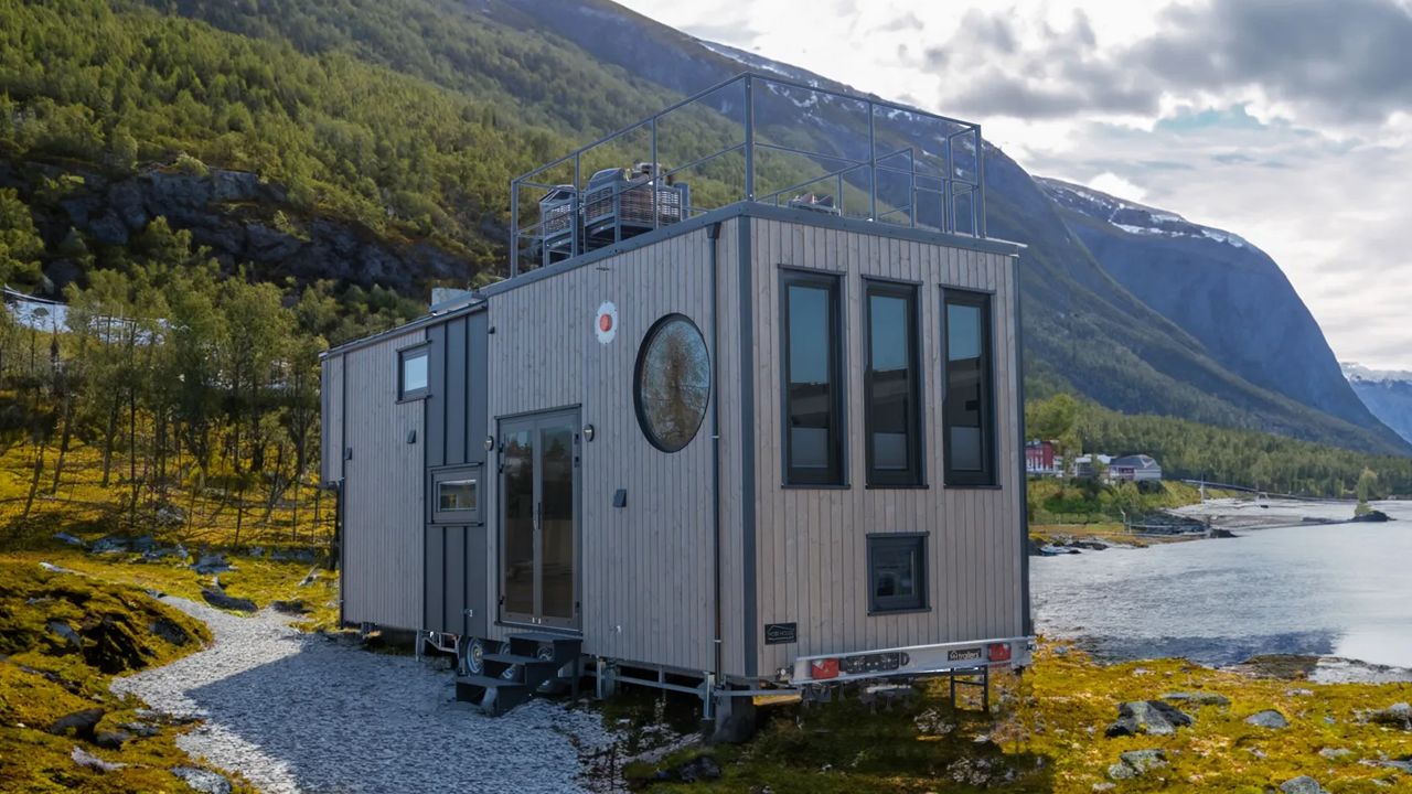 Chia tiny house - exterior 1