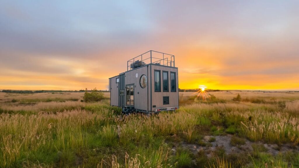 Chia tiny house - exterior