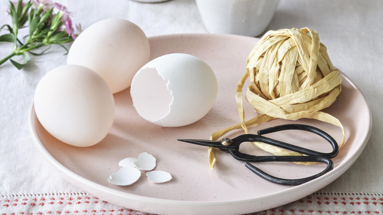 The floral centerpiece requires humble, organic items.