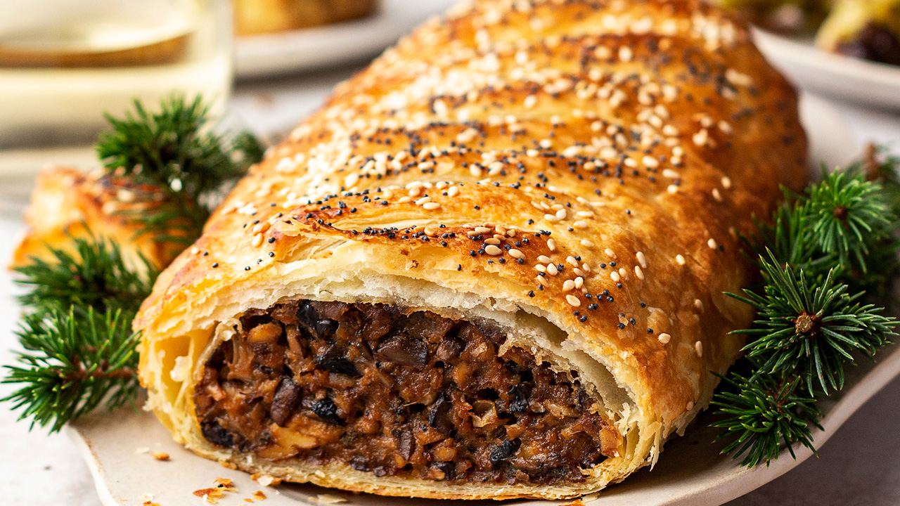 Giant Vegan Sausage Roll