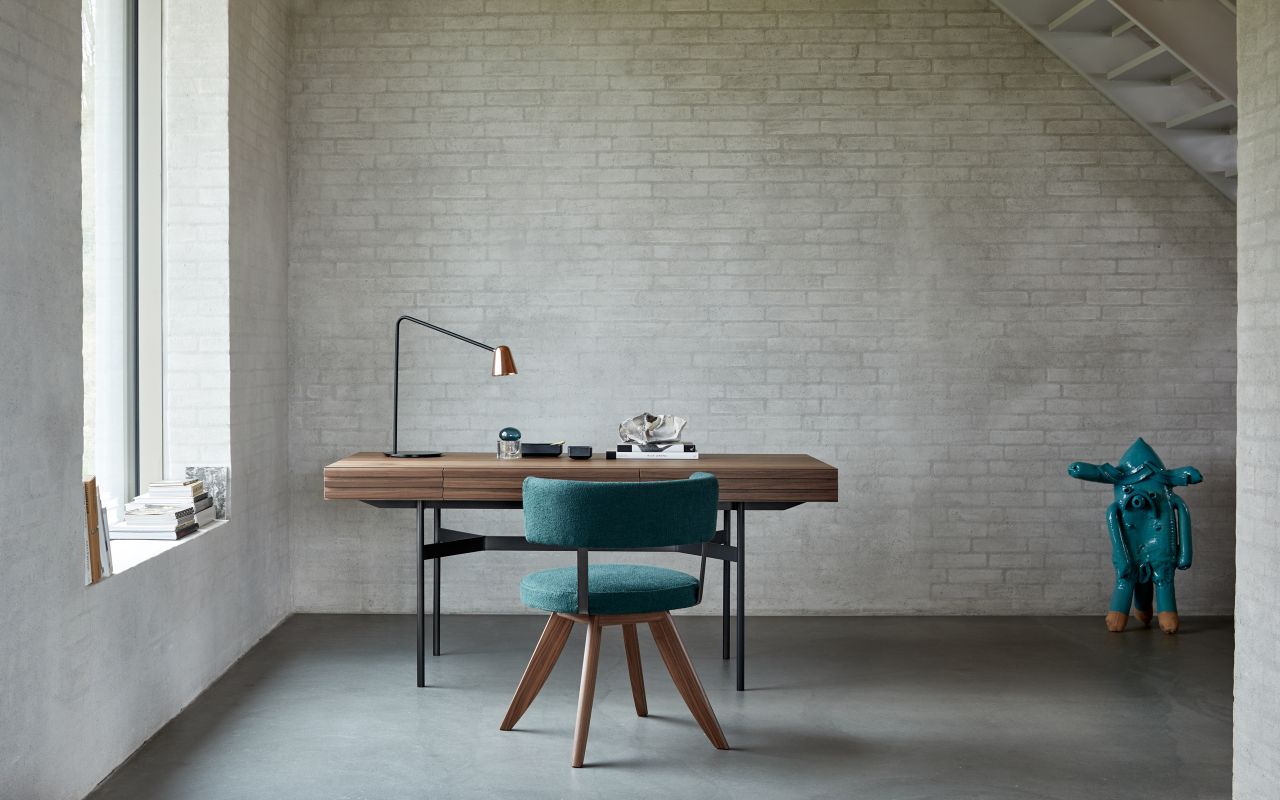 Harri by Peter Fehrentz for more