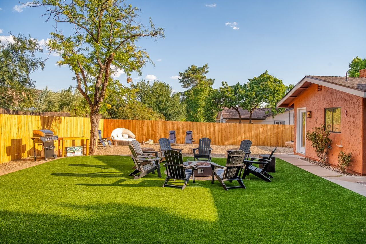 Home in Sedona_Backyard Space