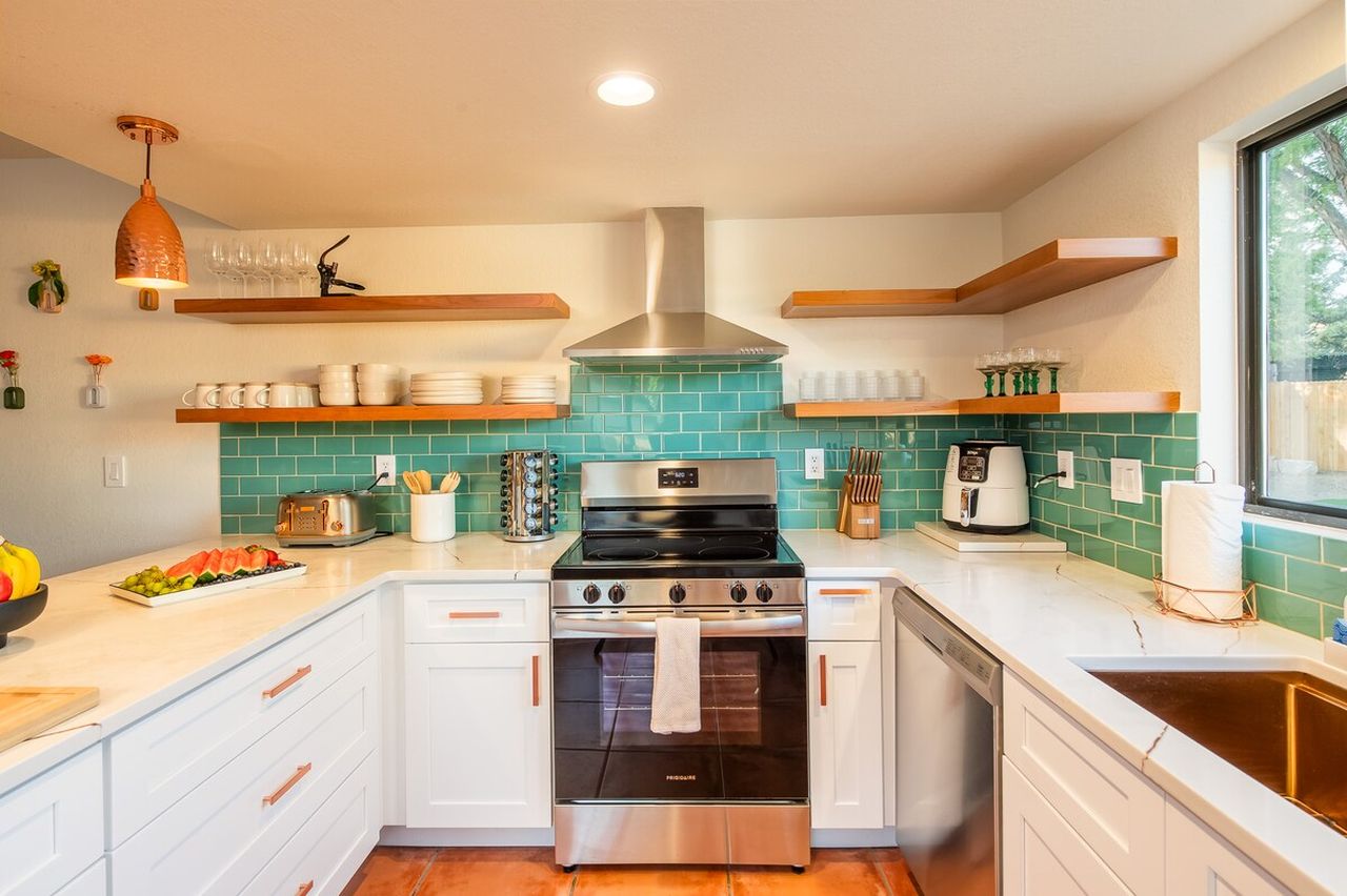 Home in Sedona_Kitchen_2