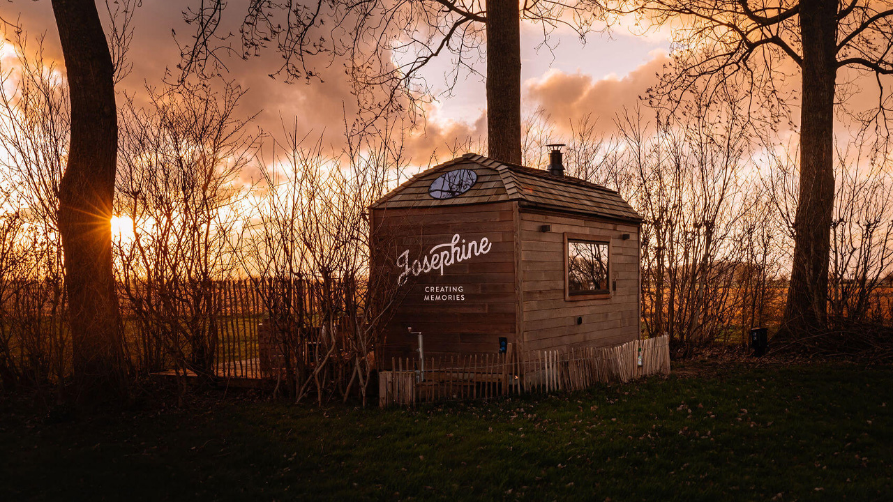 Josephine Tiny House Offers Luxury Cedar Hideaway for Couple