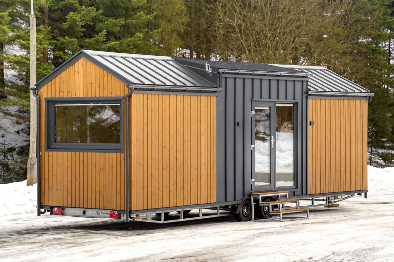 Justine tiny house on wheels