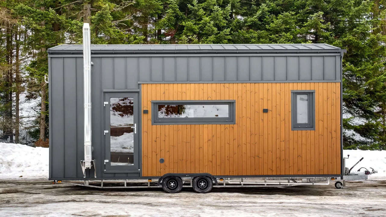 Exterior of Katrin tiny house on wheels