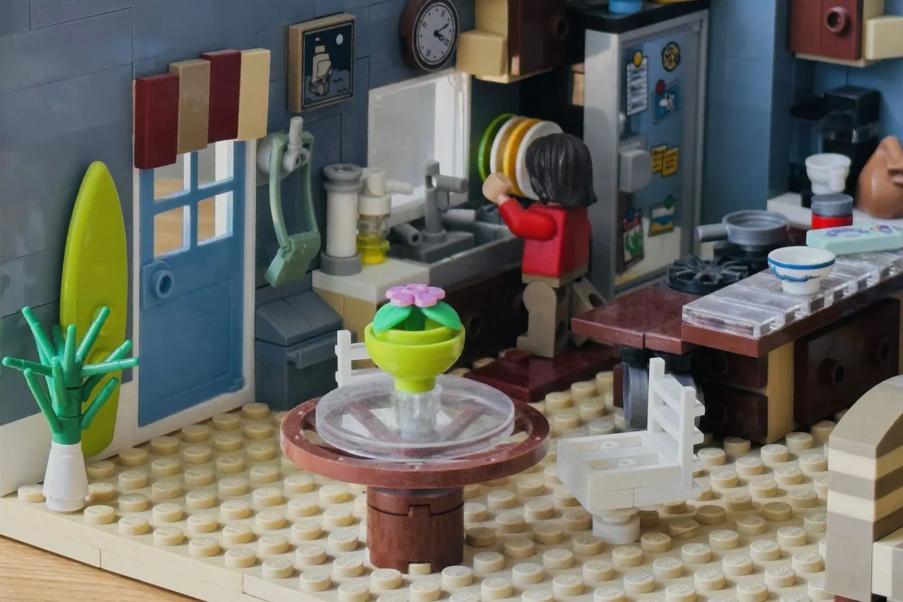 LEGO Hannah Montana House_Kitchen_1