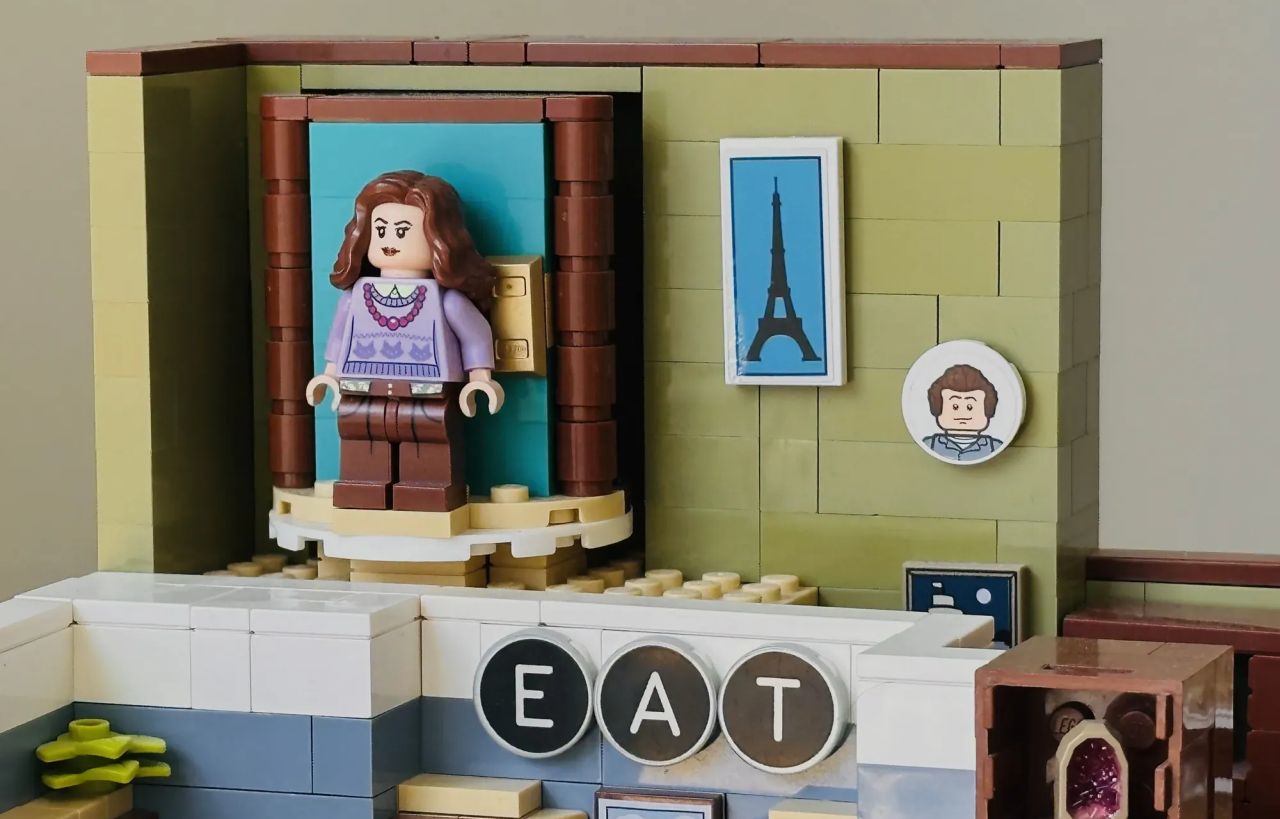 LEGO Hannah Montana House_Transformation Function