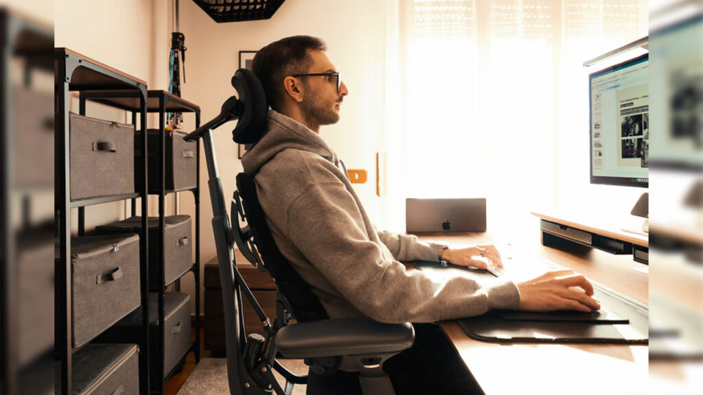 LiberNovo Omni Office Chair