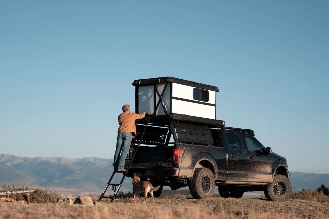 Mohab ALTUS Hardwall Rooftop Cabin Pops Up in 60 Seconds at the Push of a Button
