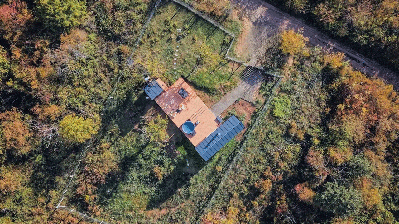 NestOff Prefab Tiny cabin - aerial view 1