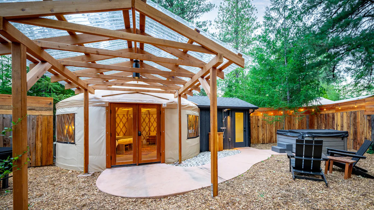 Nevada City, California_Oak Yurt Stay