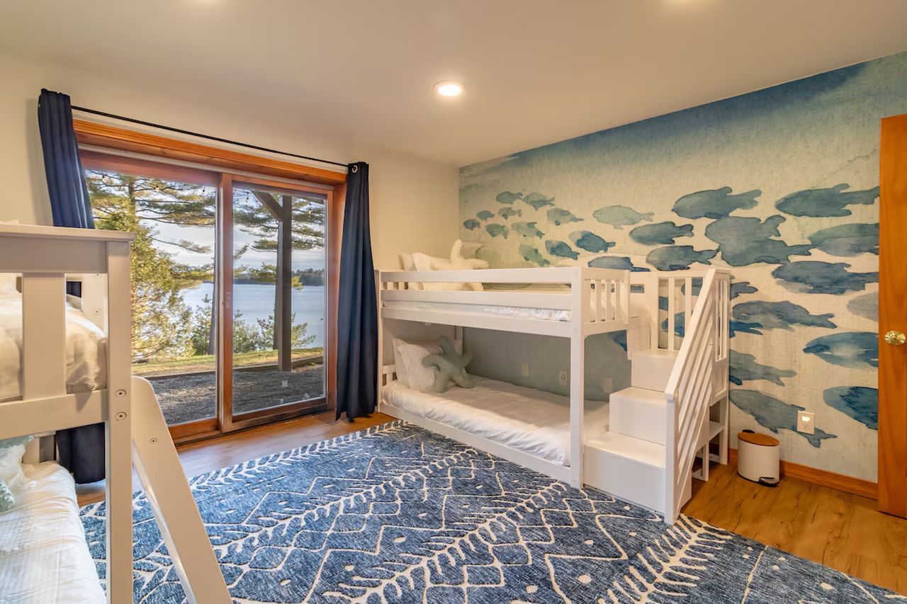 Oceanfront Home_bunk room