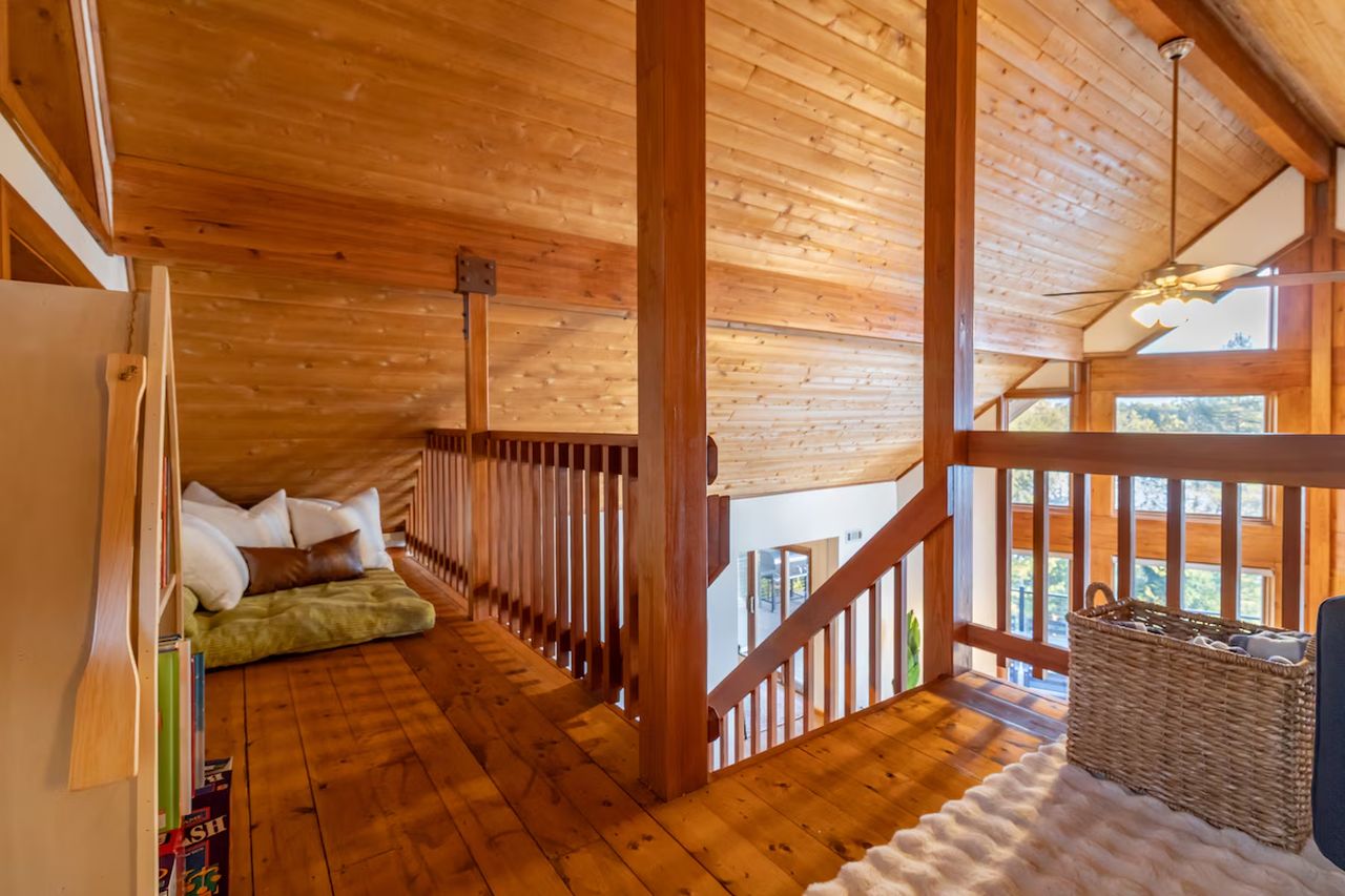 Oceanfront Home_loft reading room