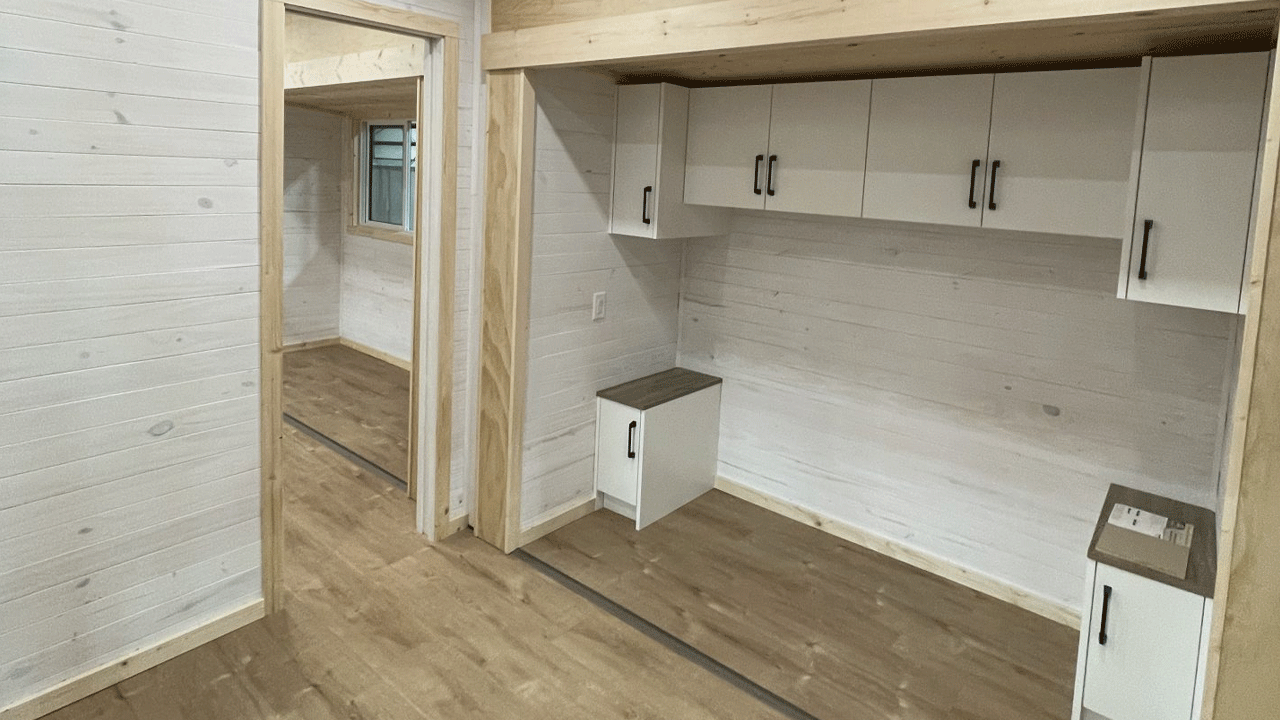 Pender Tiny House - bedroom