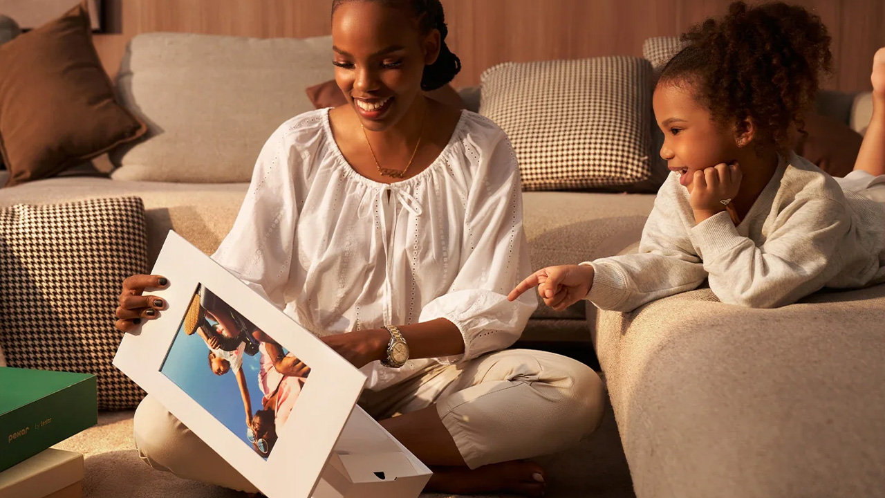 Pexar digital frames mother's day 