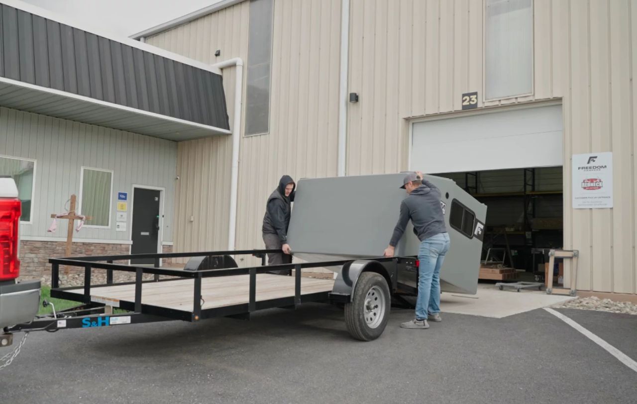 Redneck Outdoor Freedom Camper XL Hardshell Camper Pod