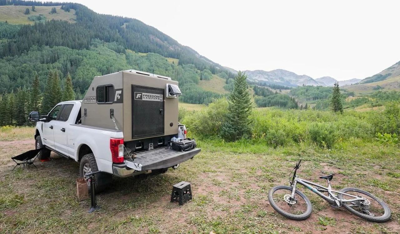 Redneck Outdoor Freedom Camper XL Hardshell Camper Pod