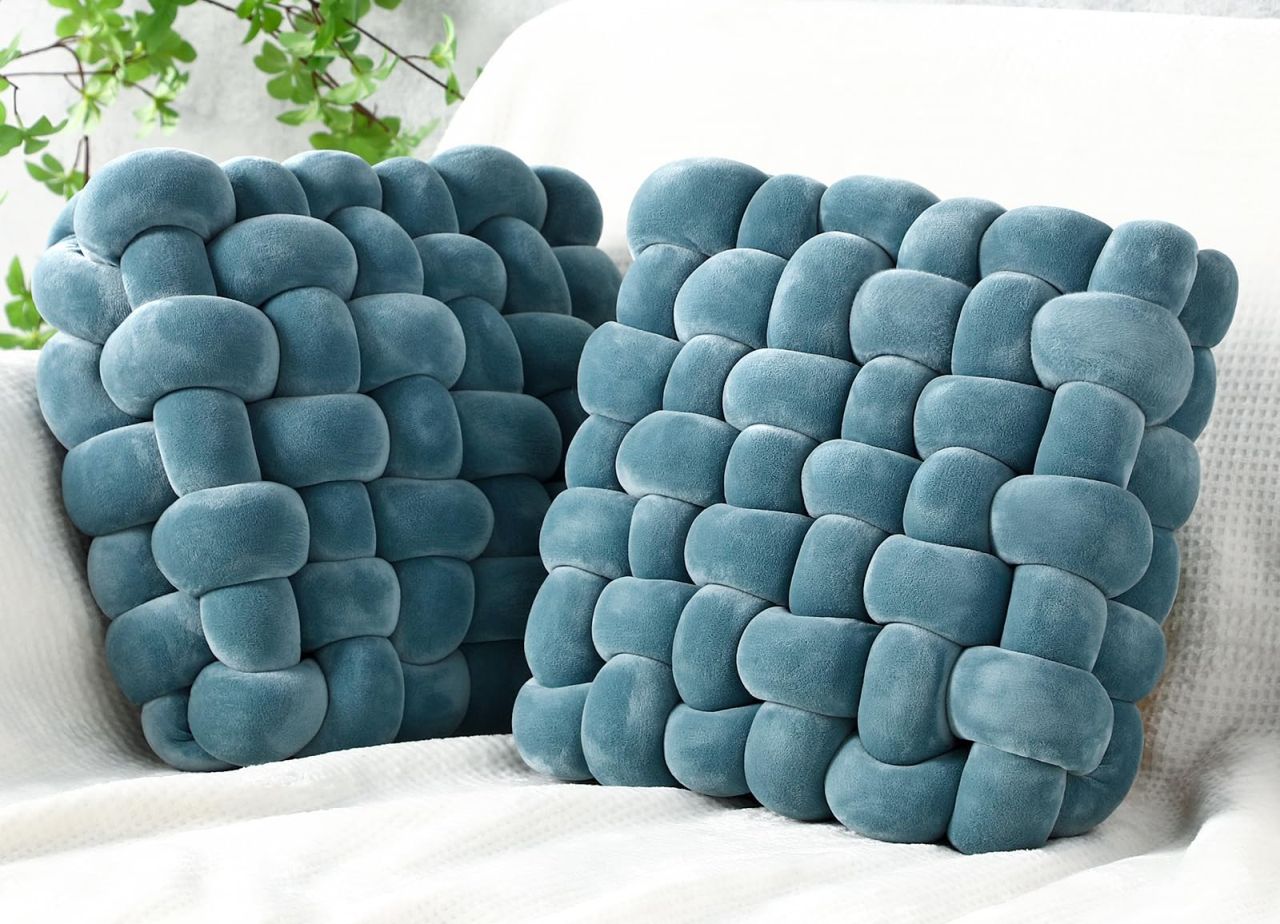 Square Knotted Plush Throws