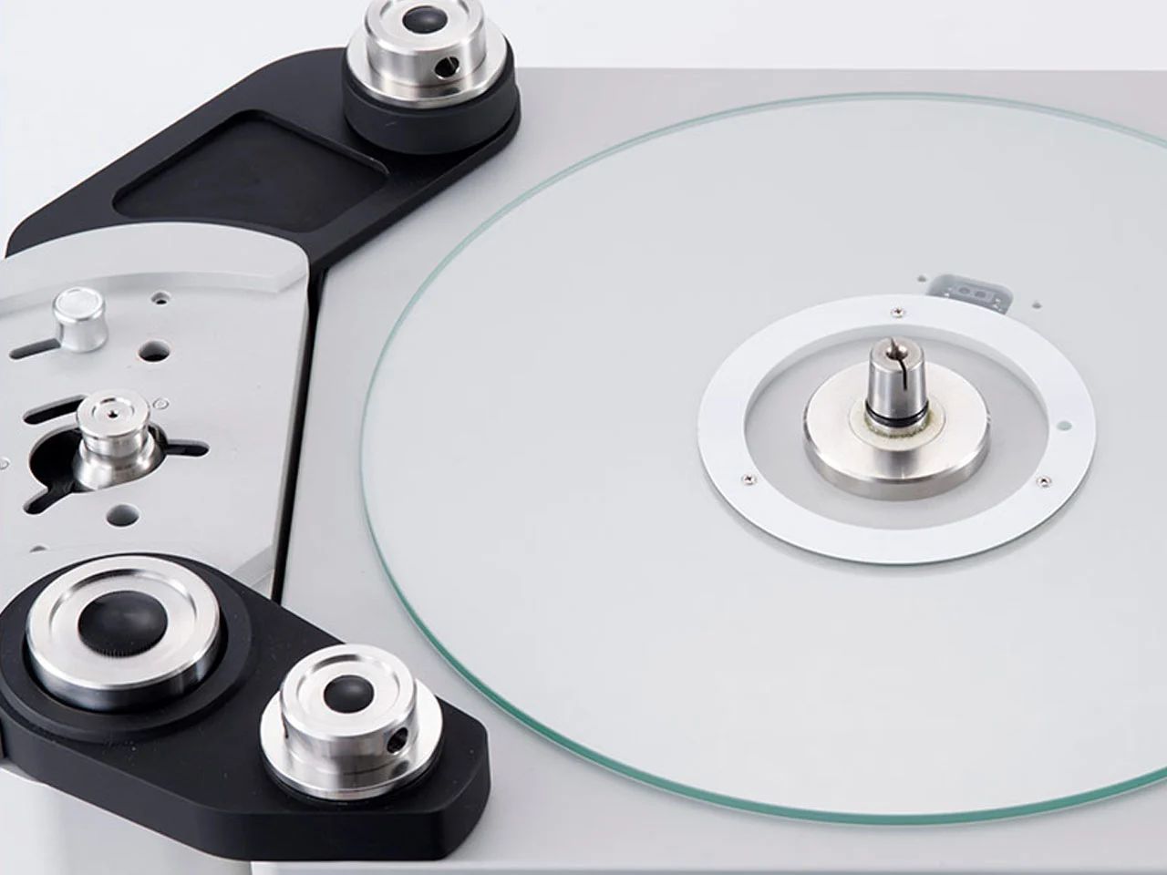 TechDAS Air Force turntable