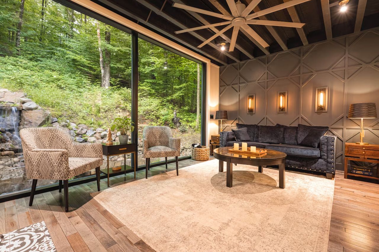 The Treehouse Cabin_interior