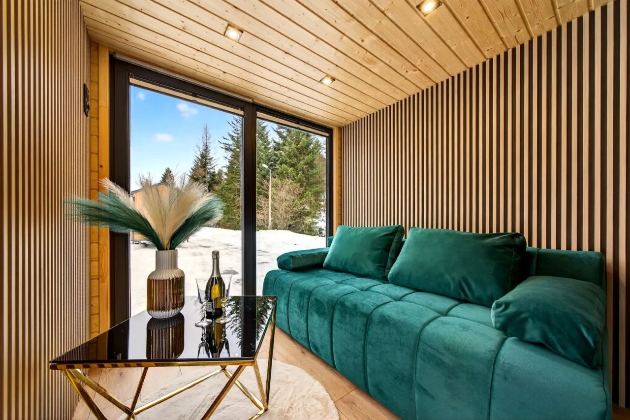 Tommy tiny house on wheels