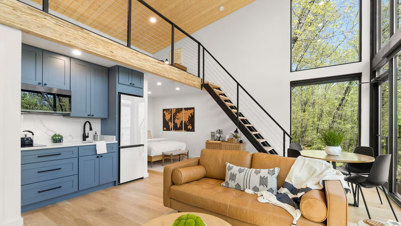 Two-Bedroom Missouri Tiny House - interior