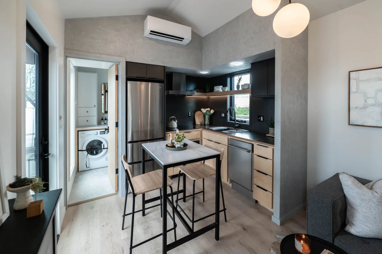 Urban Park Tiny House by Tru Form Tiny