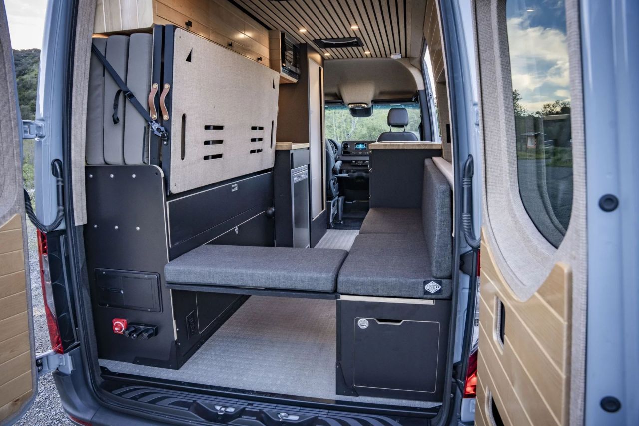 Vanspeed Album Camper Van With Multifunctional Layout - L-shaped seating