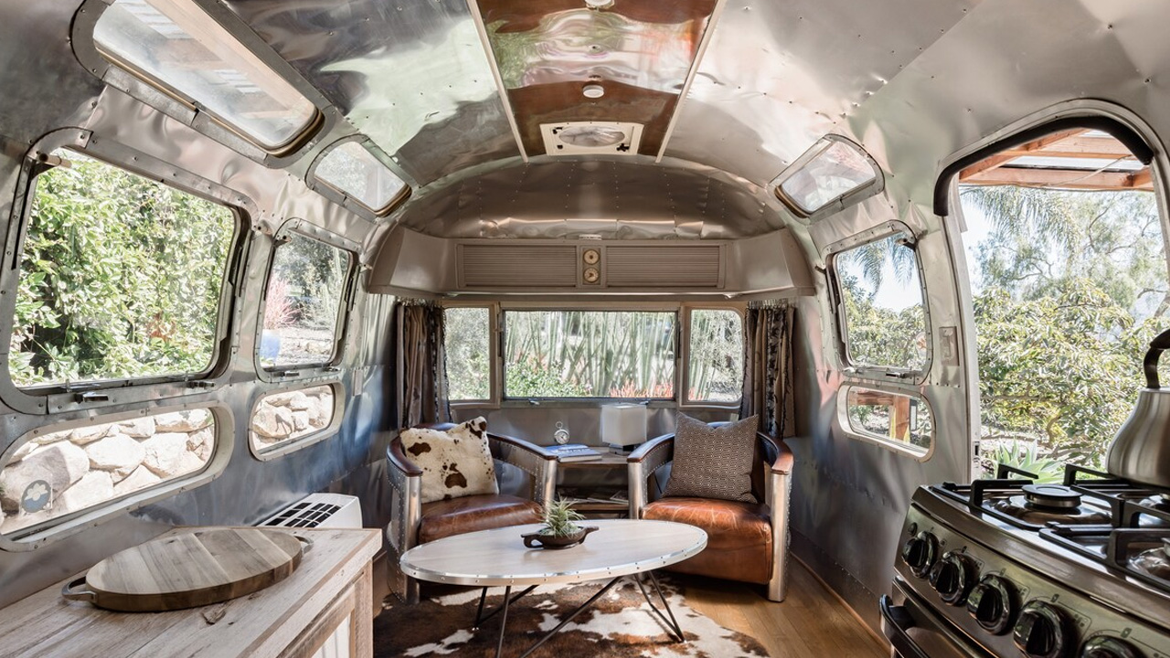 1974 Airstream Motorhome House_Interior_4