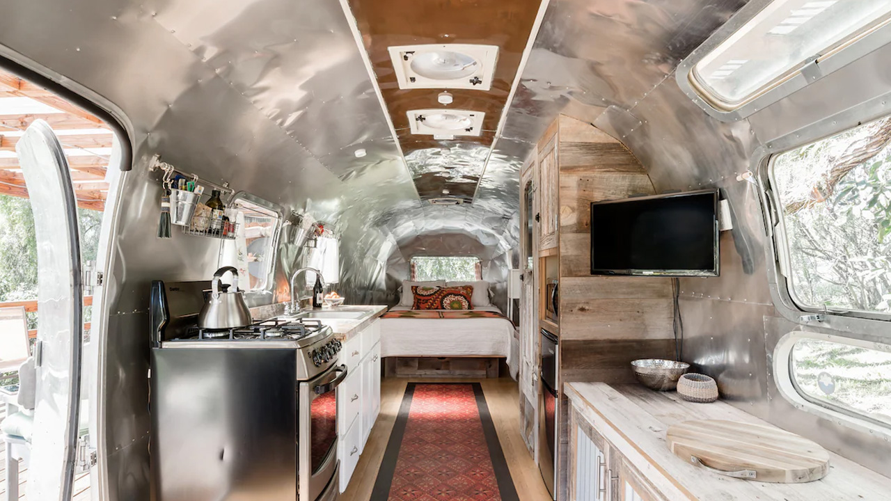 1974 Airstream Motorhome_Kitchen and Living Room