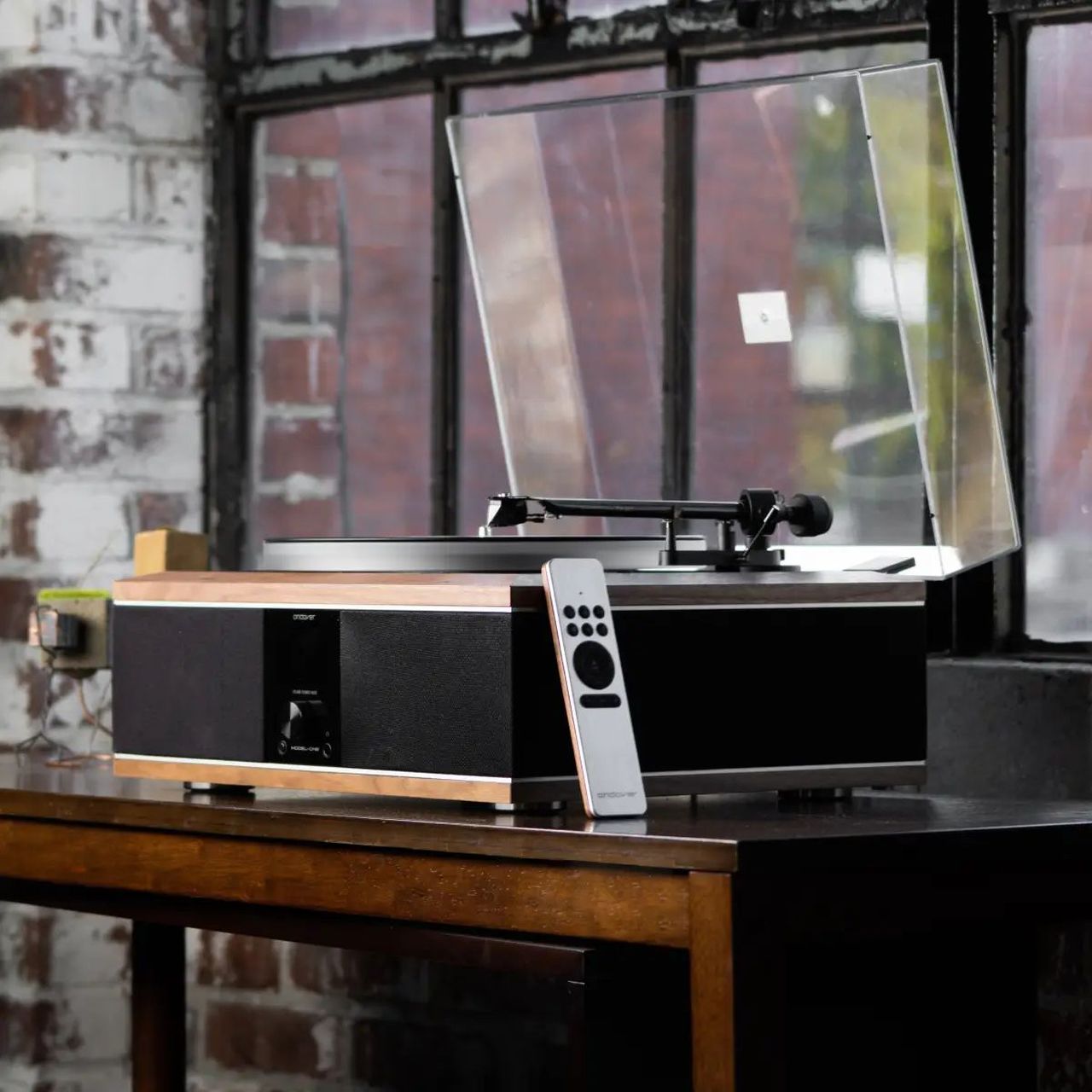 Andover-One MK2 Turntable Works Right Out of The Box, Without any Manual Setup