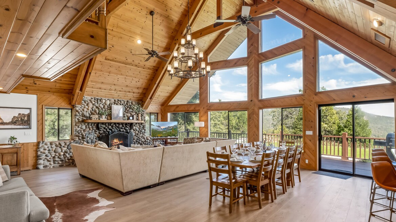 Apex-Lodge_-Living-Room-with-Dining-Area