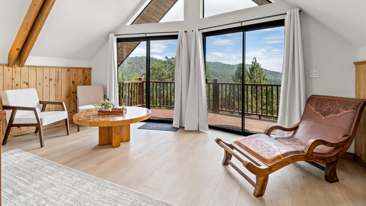 Apex-Lodge_Fourth-Bedroom