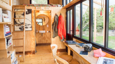 Atelier d'Artiste Tiny House Turns Functional Living Space Into Creative Sanctuary With Dual Loft Bedrooms and a Dedicated Workspace