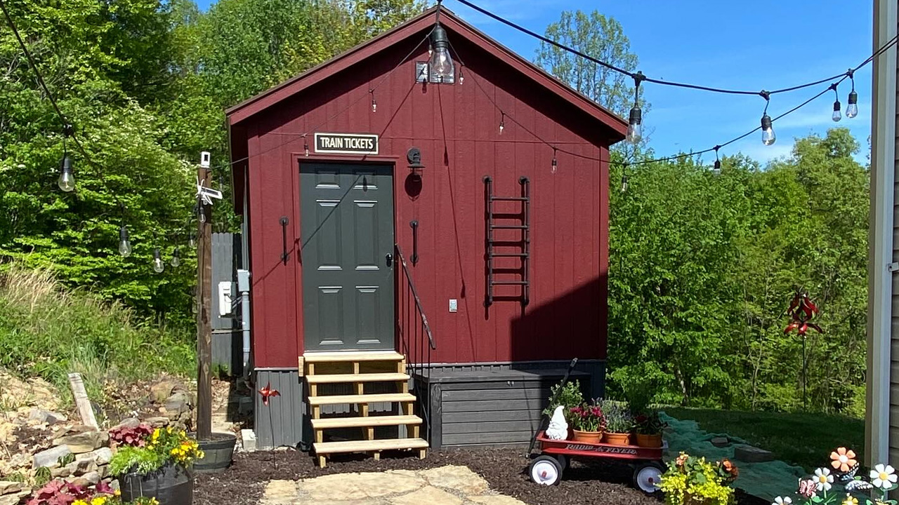 Bobby's Tiny House