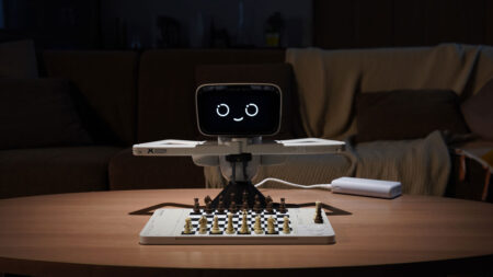 I Played Against This Chess Robot and It’s Harder to Put Down Than I Expected Sense Robot Chess Mini AI Chess Robot