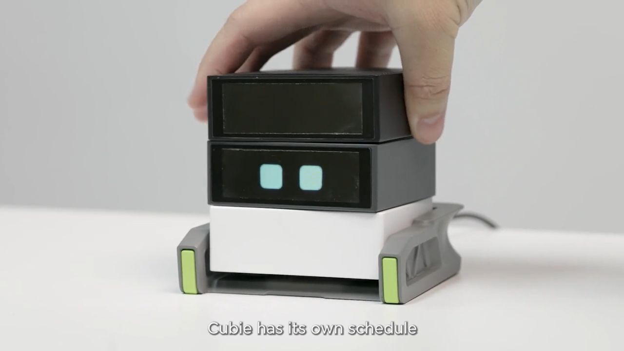 Cubie Desktop powered robot