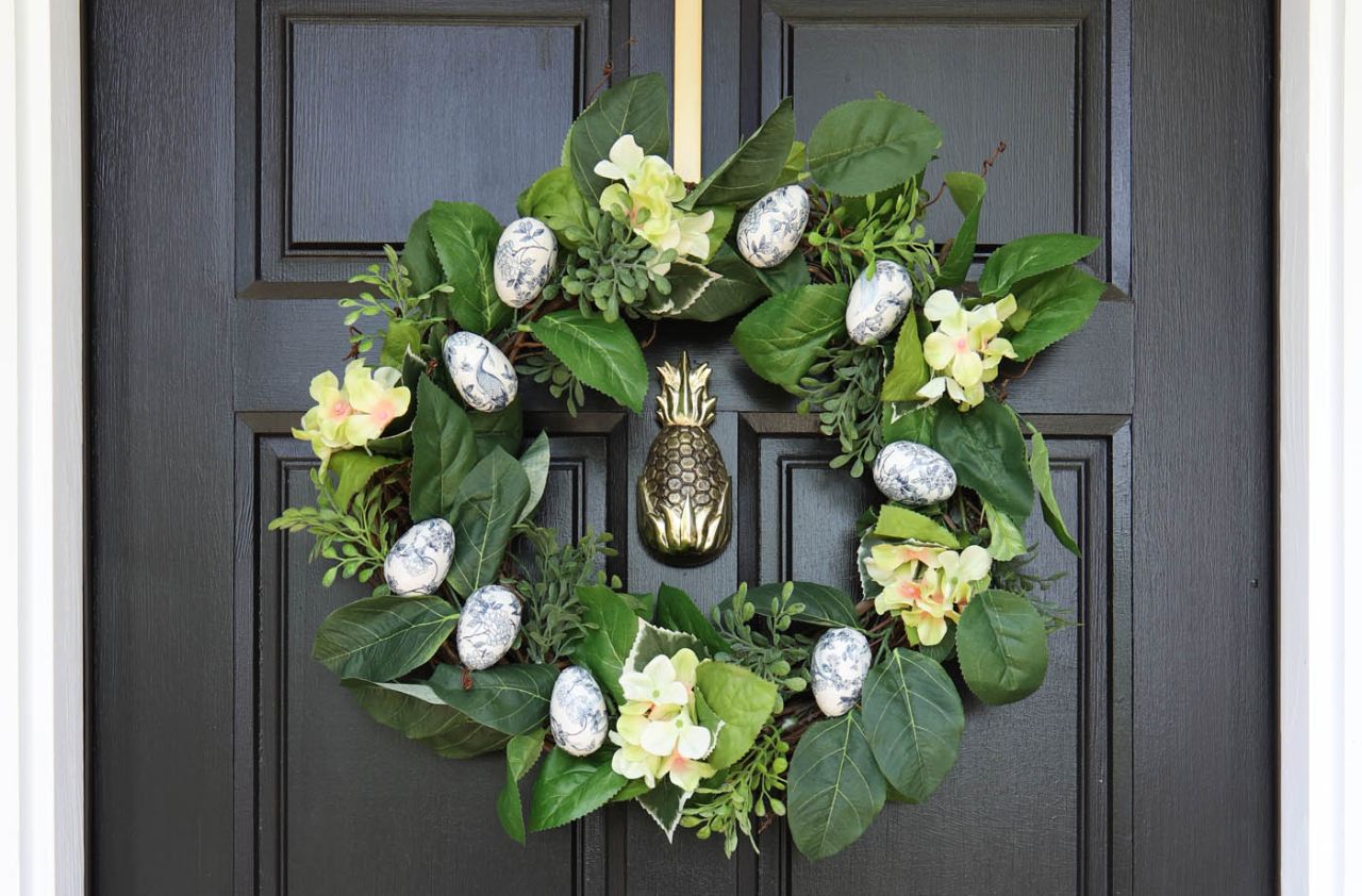 DIY Chinoiserie Egg Wreath