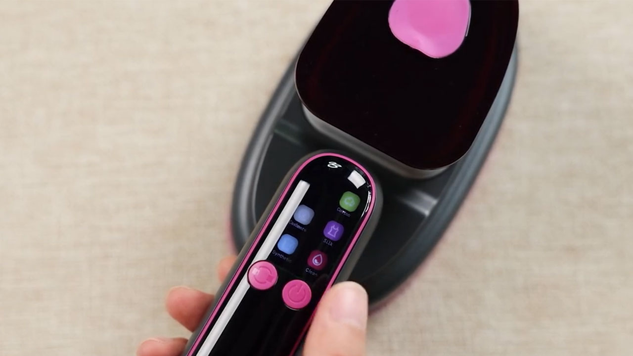 Drapova 2-in-1 Steamer & Iron has Special Modes for Different Fabrics