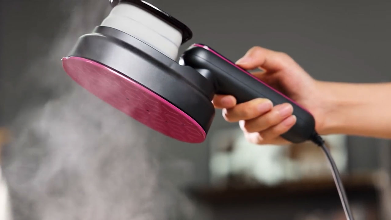 Drapova 2-in-1 Steamer & Iron has Special Modes for Different Fabrics