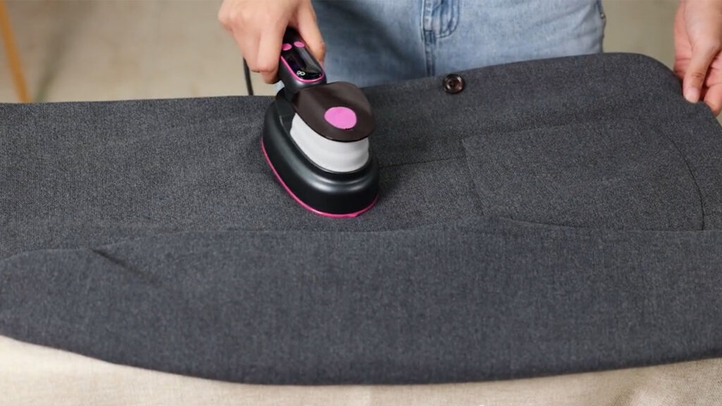 Drapova 2-in-1 Steamer & Iron has Special Modes for Different Fabrics