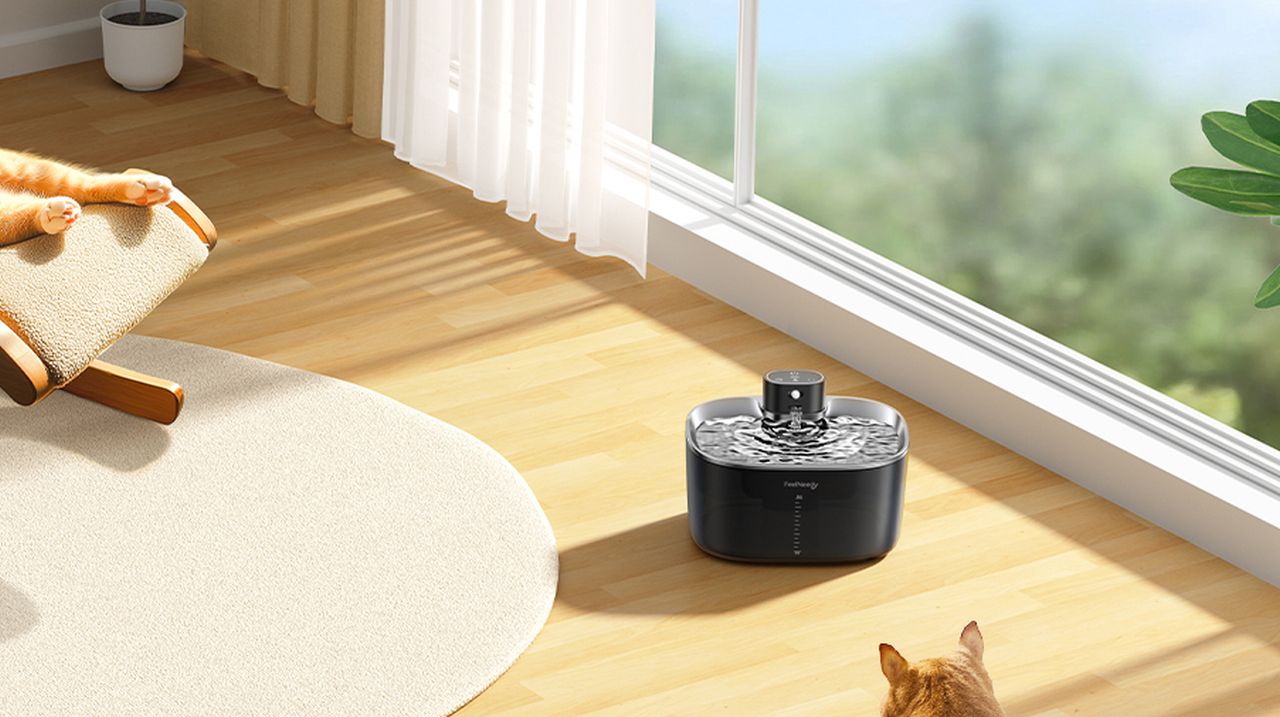 FEELNEEDY Wireless Cat Water Fountain