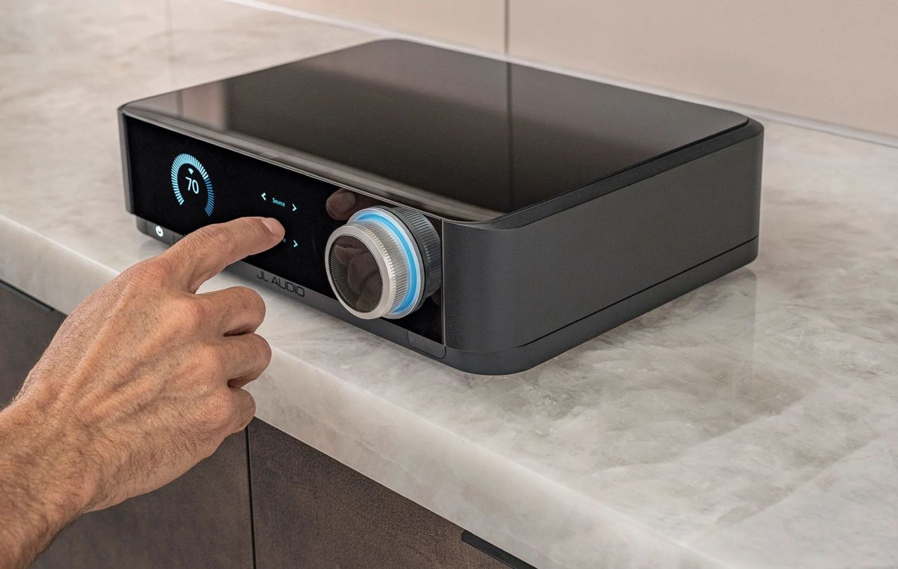 Garmin Enters Hi-Fi Audio Market With JL Audio Primacy System